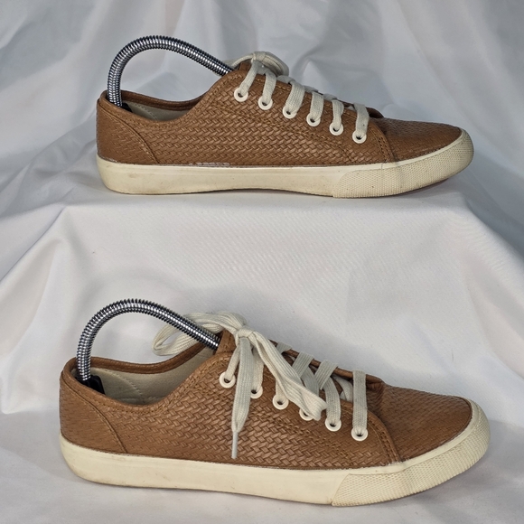 Universal Thread Sneakers Textured Weave Pattern Lace Up Dark Chestnut Caramel 9 - Picture 6 of 10